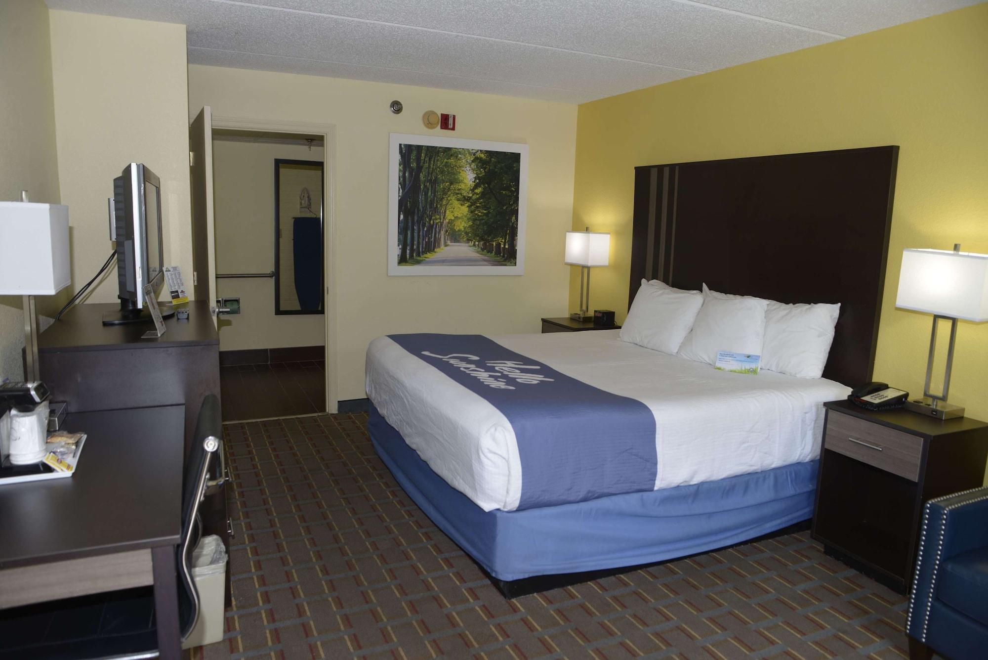 Days Inn By Wyndham Kodak/Sevierville Intrstate Smokeymntns מראה חיצוני תמונה
