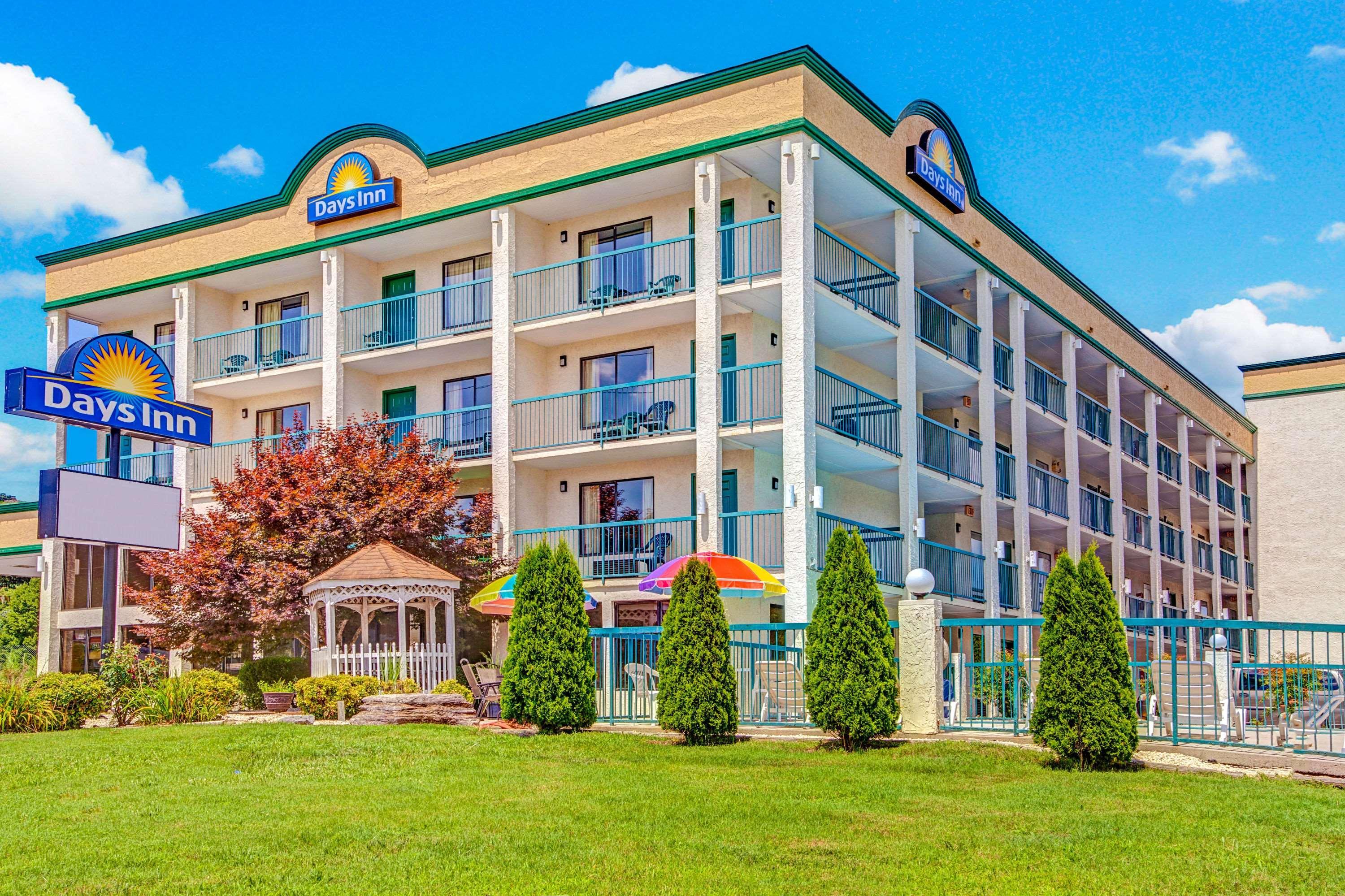 Days Inn By Wyndham Kodak/Sevierville Intrstate Smokeymntns מראה חיצוני תמונה